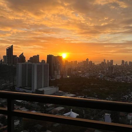 The Milano Residences Makati City Exterior foto